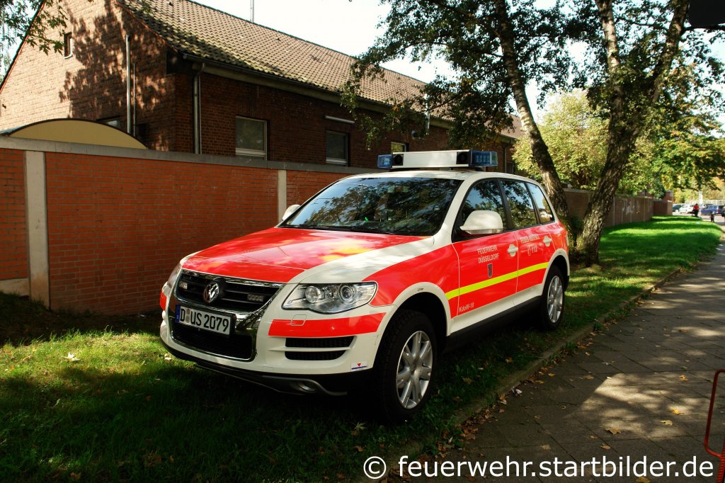 KdoW (1/05/4) der Feuerwehr Dsseldorf.
Aufgenommen beim Tag der Offenen Tr der Wache 7 am 23.9.2011.