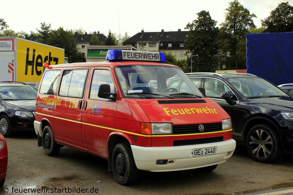 MTW (GE 2440) der Feuerwehr Gelsenkirchen.
Aufgenommen bei einer Messe in Essen,27.9.2012.