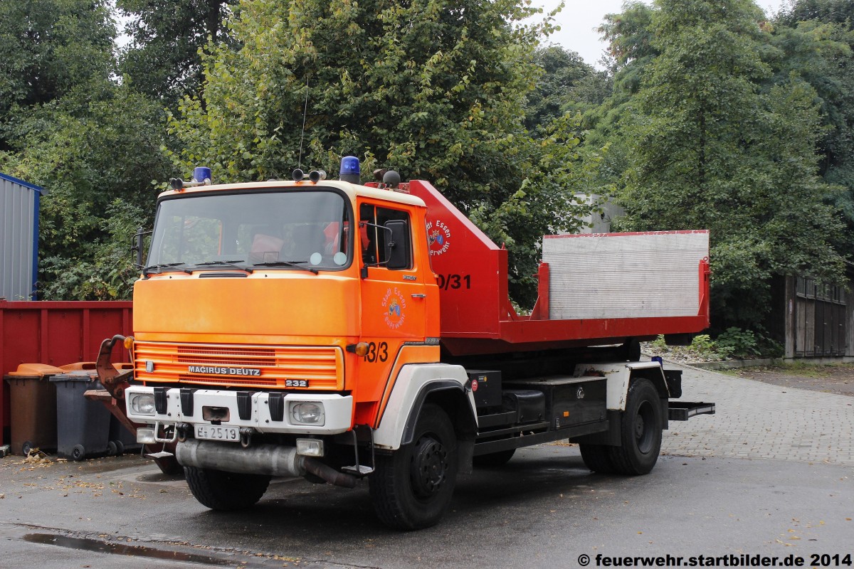 Magirus WLF sind sehr selten in Deutschland anzutreffen.
Die Feuerwehr Essen hatte noch ein Exemplar im Fuhrpark.
Mitlerweile ist das Fahrzeug ausgemustert worden.