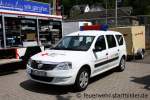 Dieser Dacia gehrt zum DRK Ortsverein Velbert Langenfeld.
Aufgenommen beim Tag der Offenen Tr der Feuerwehr Velbert Langenberg, 4.6.2011.