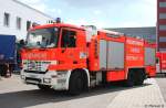 Essen Feuerwehr Essen
1/1
E 2688
TLF 48/50-5 WFT20
Mercedes Actros 2540
Das TLF ist auf der Feuerwache 1 Stationiert.
Aufgenommen beim Tag der offenen T�r der Feuerwehr Essen am 4.9.2010.