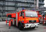 Diese DLK 23/12 (HH 2713) auf MAN 15.284LC mit Metz Aufbau habe ich beim Tag der offenen Tr der Feuerwehrschule Hamburg aufgenommen am 21.5.2011.