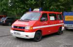 Velbert Feuerwehr Velbert
9.11.3
ME 6026
Einsatzleitwagen ELW 1
VW T4
Aufgenommen beim Tag der Offenen T�r der Feuerwehr Velbert Neviges am 8.5.2010.

