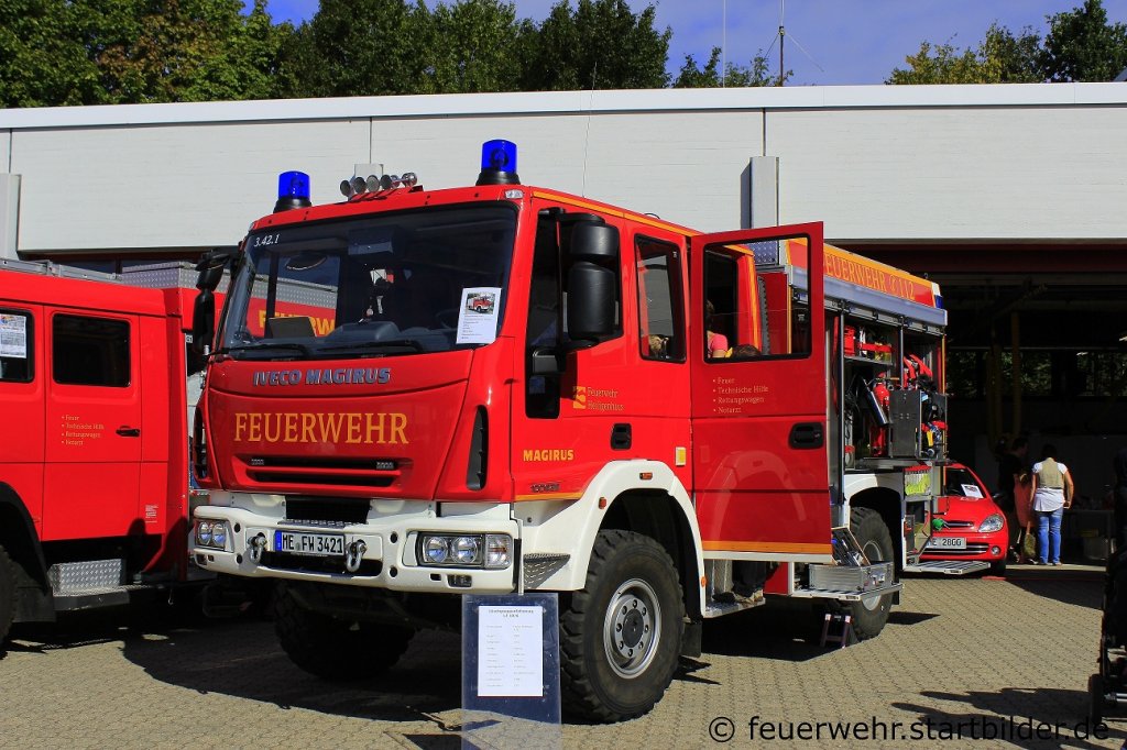 LF 10/6 (Florian Heiligenhaus 3/42/1) der Feuerwehr Heiligenhaus.
Aufgenommen am 8.9.2012.