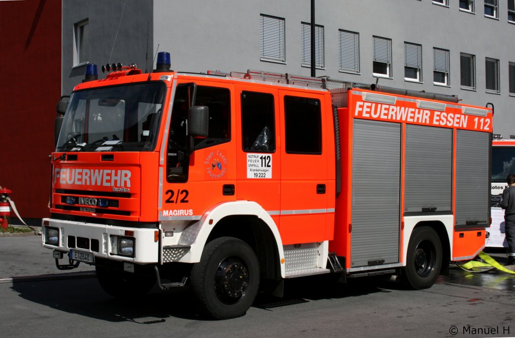 LF 16/12 (Florian Essen 19/44/1).
Das LF steht im Hesselbruch bei der FW 19.
Es wird für die Grundausbildung Eingesetzt.
Aufgenommen beim Tag der offenen Tür der Feuerwehr Essen am 4.9.2010.
