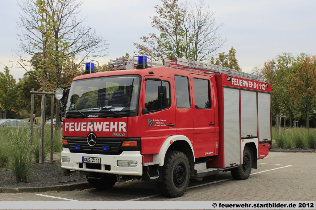 LF 8/6 der FF Altenglan (Florian Altenglan 43).
Das Fahrzeug ist Baujahr 2002.
Aufgenommen beim Jubiläum 50 Jahre LFV-Rheinland-Pfalz in Mainz,6.10.2012.