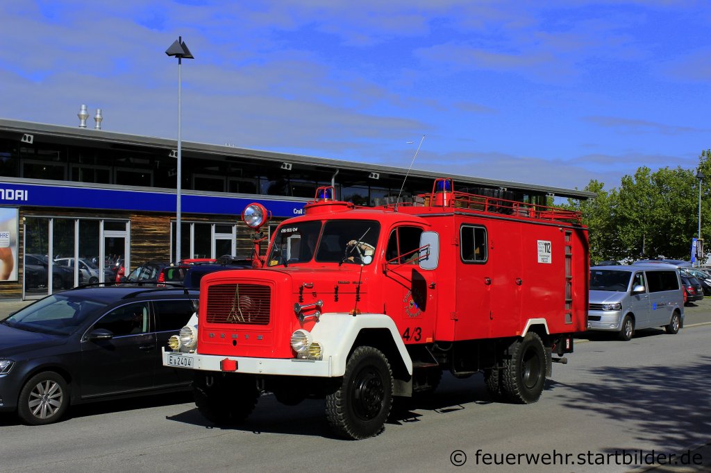 SW 2000 (Florian Essen 9/63/4) der Feuerwehr Essen.
Das Fahrzeug ist bei der FF Essen Werden stationiert.
Aufgenommen am 8.9.2012.