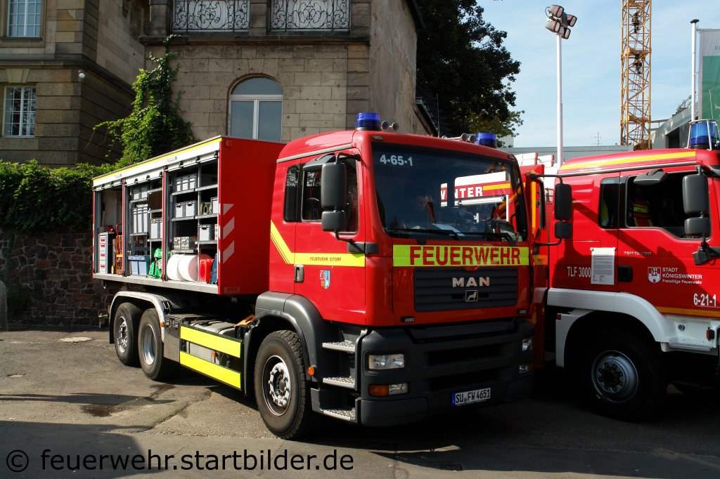 WLF (4/65/1) der Feuerwehr Eitorf.
Aufgenommen beim NRW Tag 2011 in Bonn.