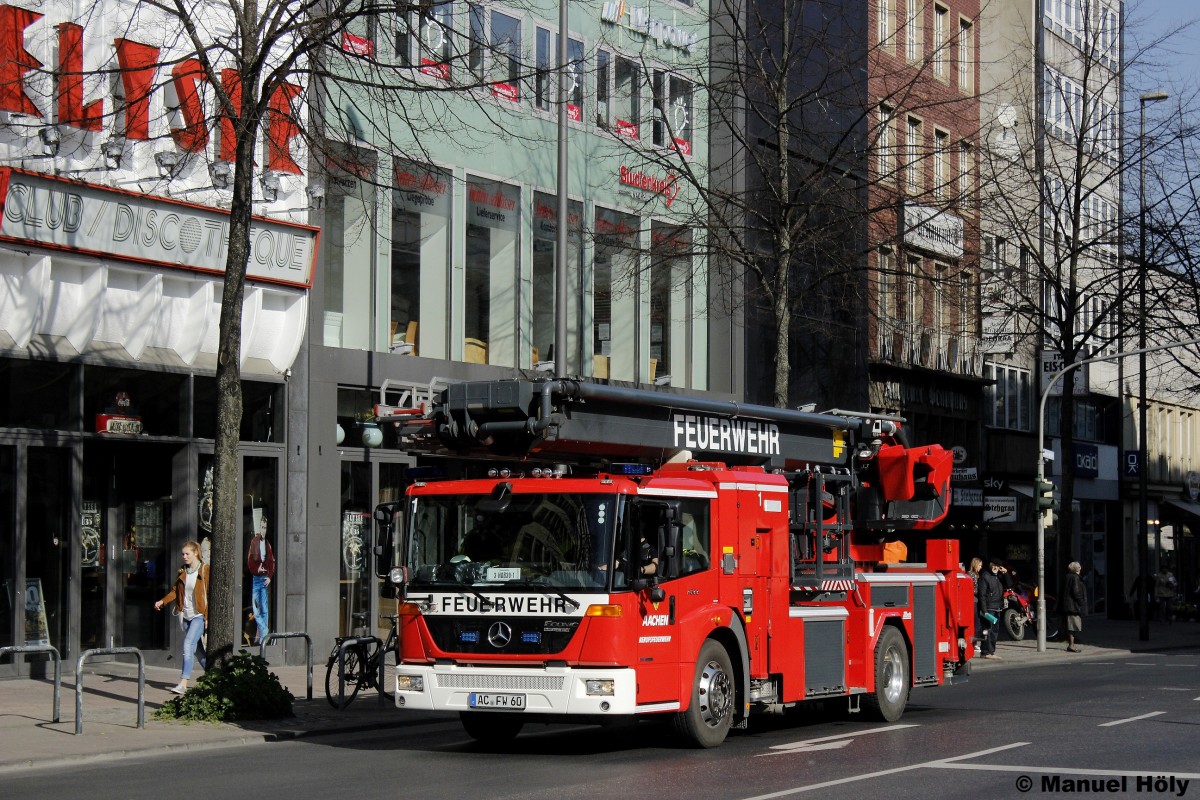 TMF (3-HAB30-1) der Feuerwehr Aachen.

