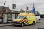 Die ist ein RTW der Ambulance Amsterdam aufgebaut auf einen für Deutschland ungewöhnlichen Chevrolet Van.